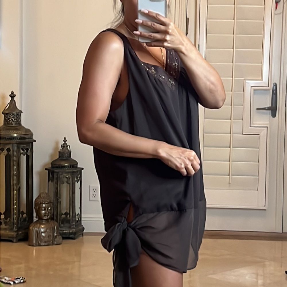 💕Cute top💕 - Picture 3 of 7